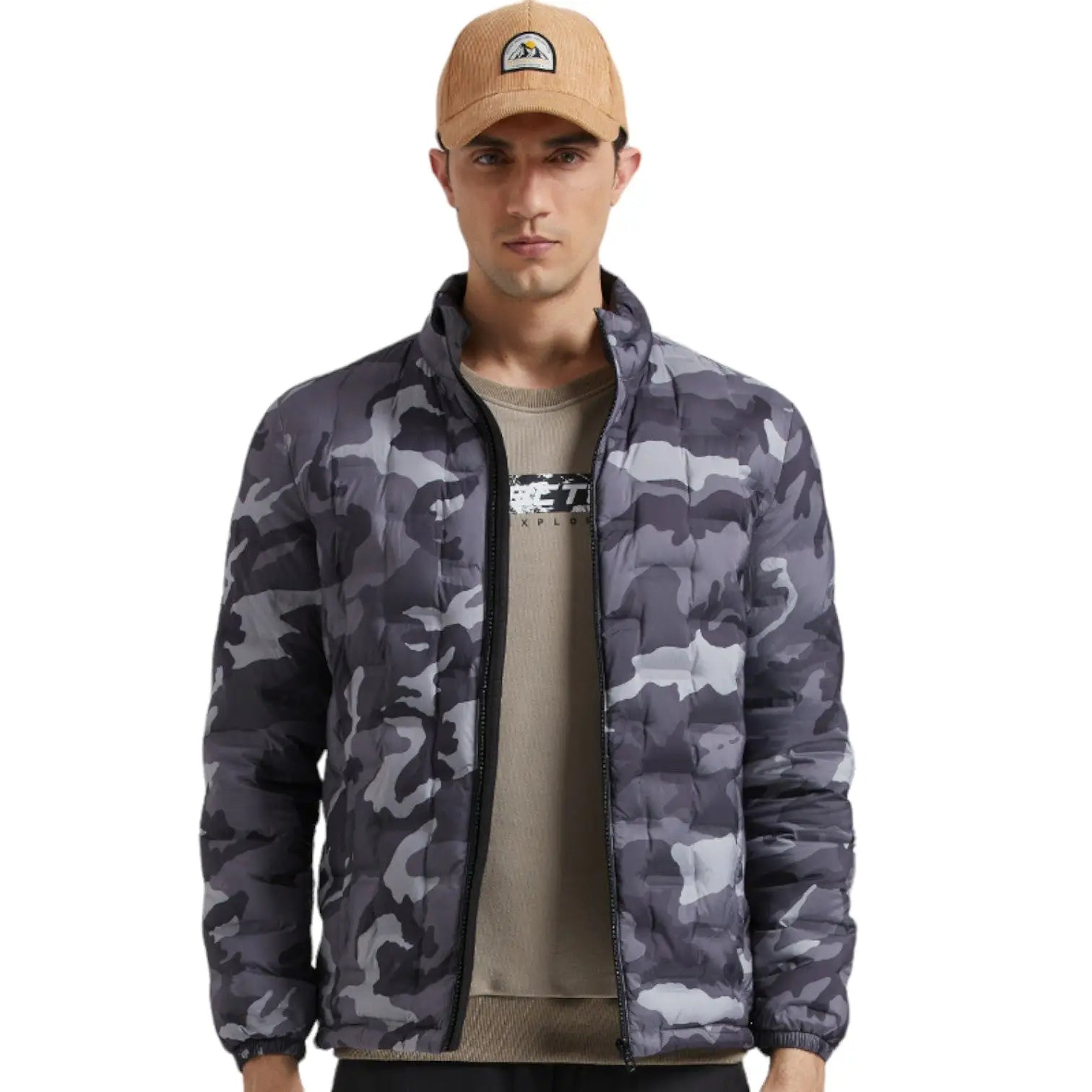 VÊTEMENTS MILITAIRES